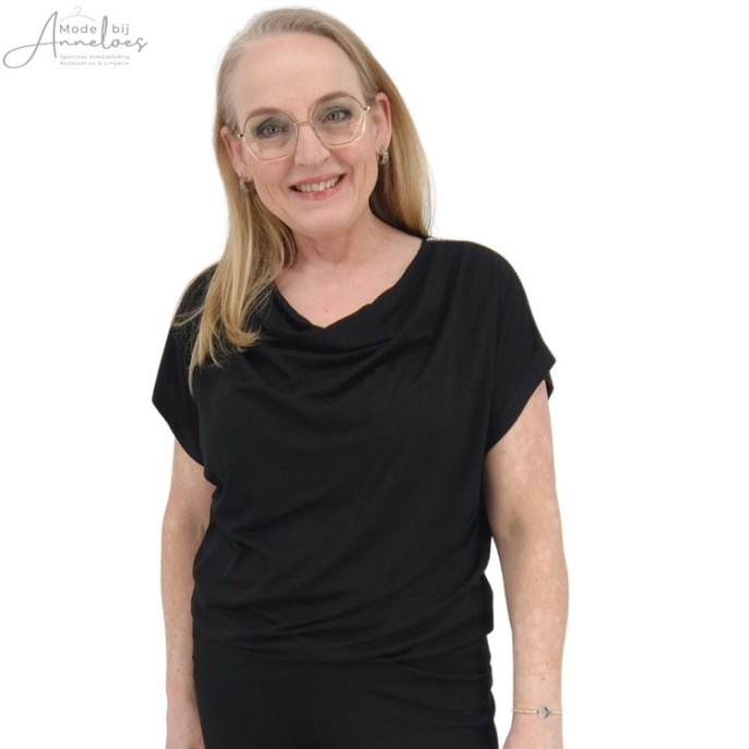LeaH T-shirt waterval KM Zwart